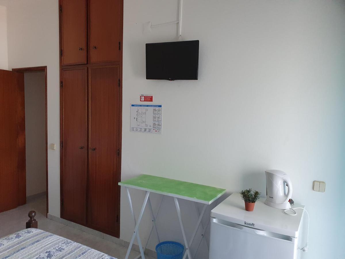Hospedaria Firmino Bernardino Odeceixe Exterior foto