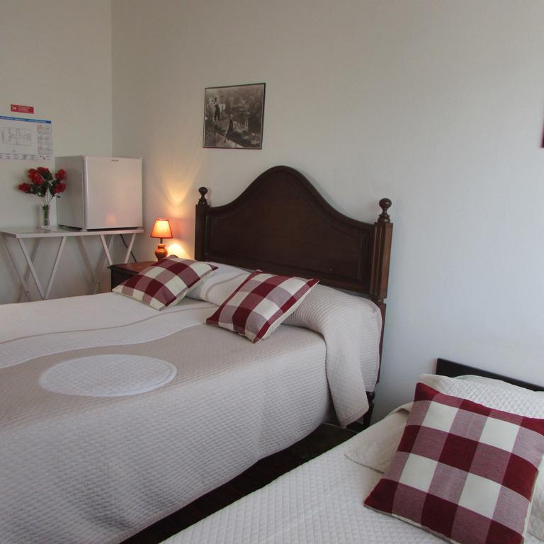 Hospedaria Firmino Bernardino Odeceixe Habitación foto